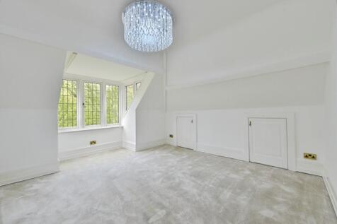 Bedroom Seven