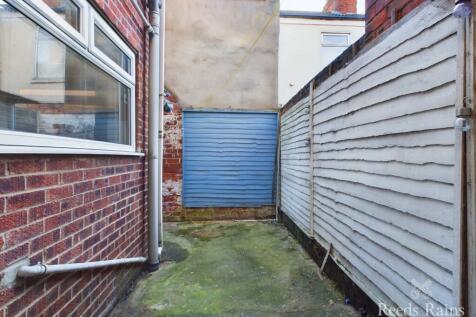 Rear Courtyard