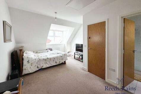 Prinicipal Bedroom
