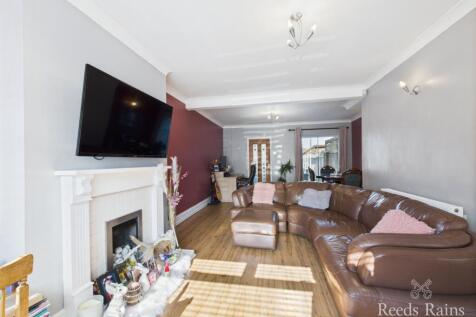 Sitting/Dining Room