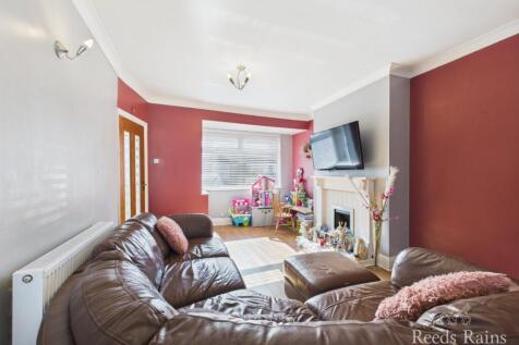 Sitting/Dining Room