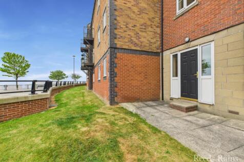 Communal Rear Garden