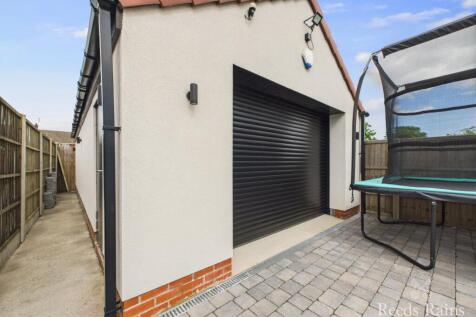 Double Garage
