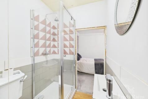 Jack &amp; Jill En-Suite