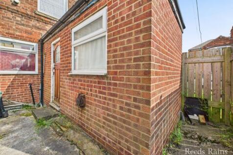Rear Courtyard