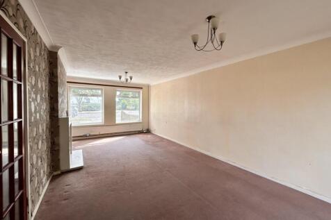 Sitting/Dining Room