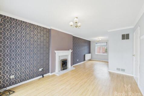 Sitting/Dining Room