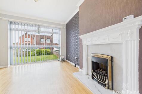 Sitting/Dining Room
