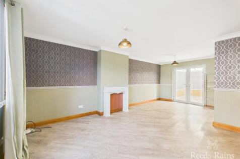 Sitting/Dining Room