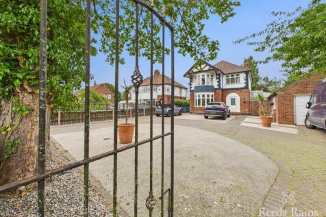&#39;In-Out&#39; Driveway