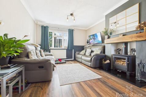 Sitting/Dining Room