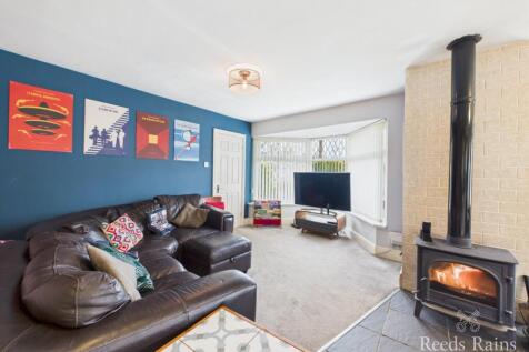 Kitchen/Family/Dinin