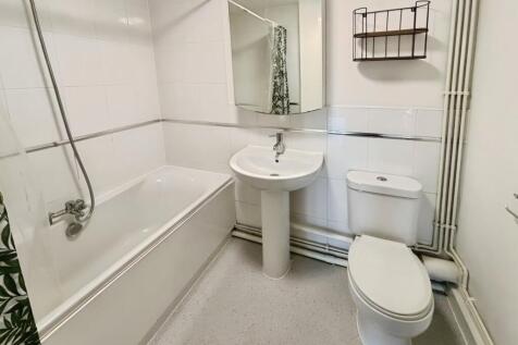 Bathroom/Wc