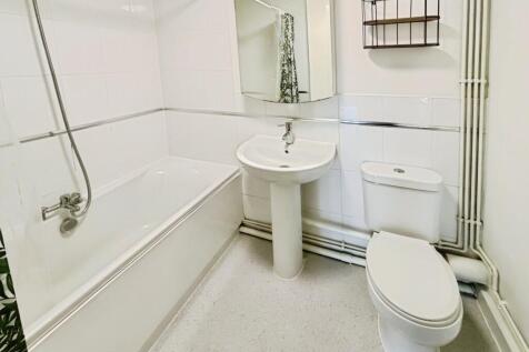 Bathroom/Wc
