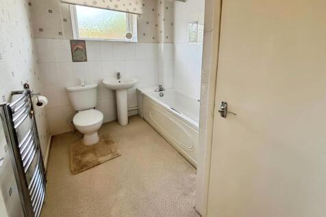 Family Bathroom/Wc