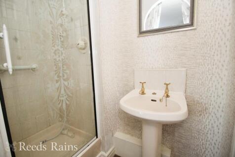 En-Suite Shower Area
