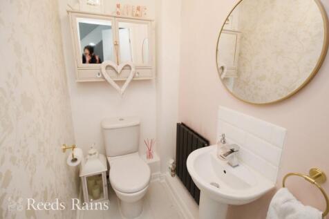 Ground Floor Wc