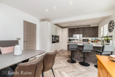 Living Kitchen