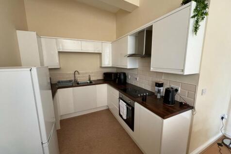 Flat 14 Kitchen