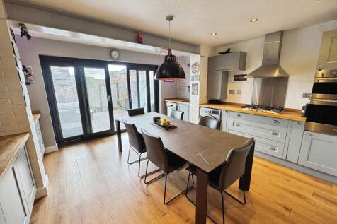 Kitchen Dining Room