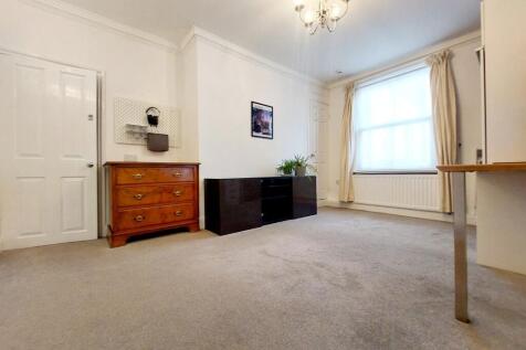 Bedroom/Office