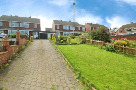 Front Garden/Drive