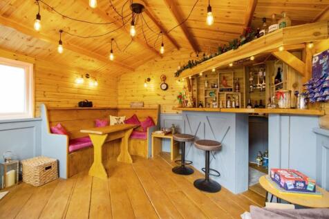 Garden Bar