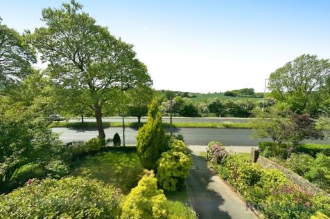 Front &amp; Rear Gardens
