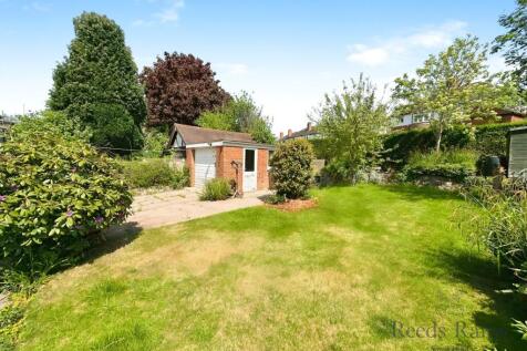Front &amp; Rear Gardens