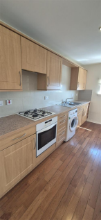 76 MarinersView Kitchen1.png