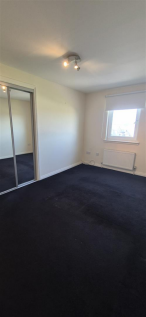 76 Mariners View Bedroom2.png