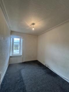 35 1R SpringvaleStreet Bedroom2.png