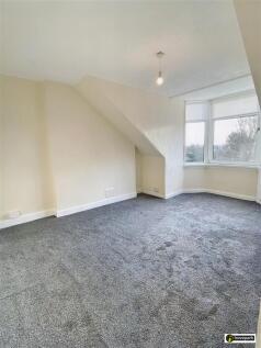 2L 22 Winton Street Lounge.jpg