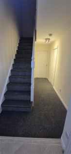 6b PrincesStreet Hallway2.png