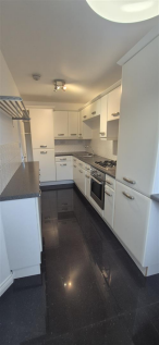 6b Princes Street Kitchen2.png