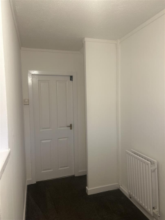 9 Knowehead Road Hallway.png