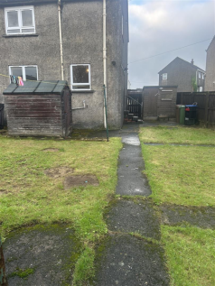 9 Knowehead Road Garden1.png