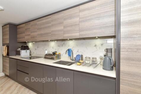 Lounge/Diner/ Kitchen