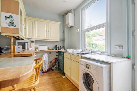 Dining Area/Kitchen