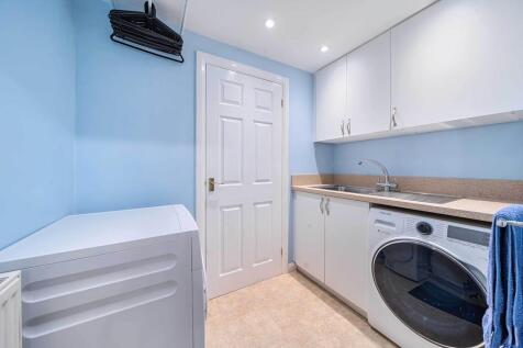 Utility/laundry