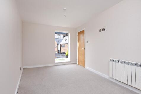 Bedroom Leading to Roof Terrace