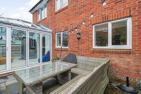 Alfresco Dining Area