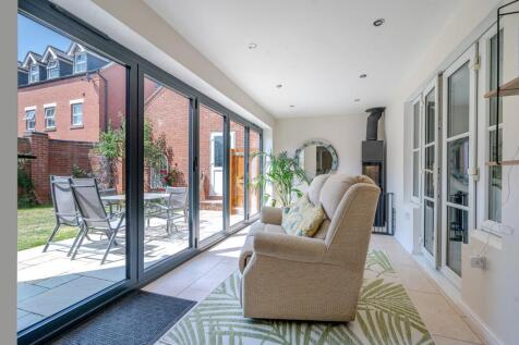 Garden room with full length Bi-folding doors