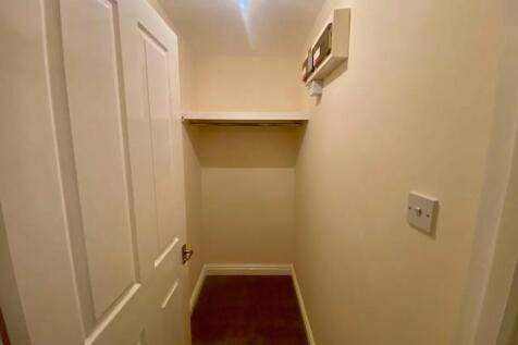 Cloak room