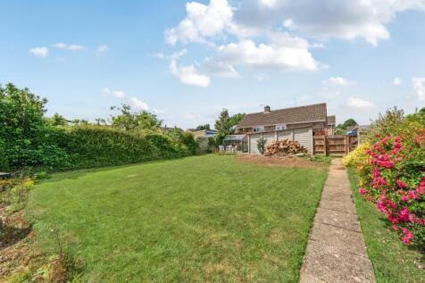 Rear garden and garage