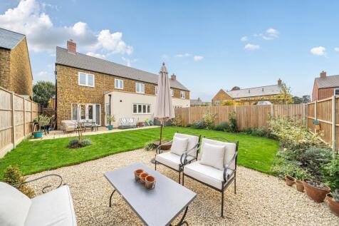 Garden and rear aspect