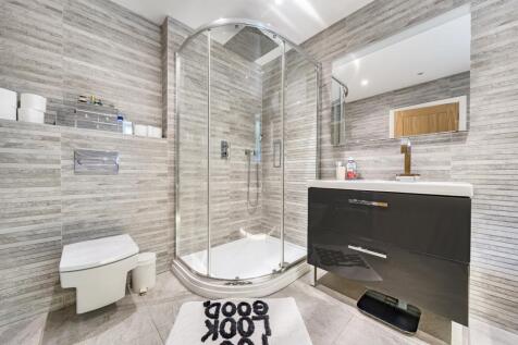 Ensuite Shower Room