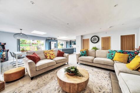 Kitchen/Dining/Living Room