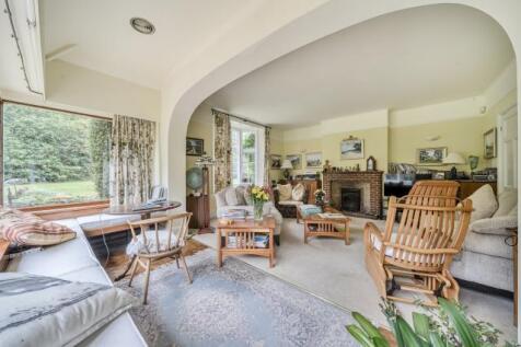 Sitting Room/Snug Area