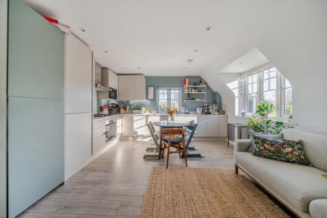 Kitchen/Dining/Living Room